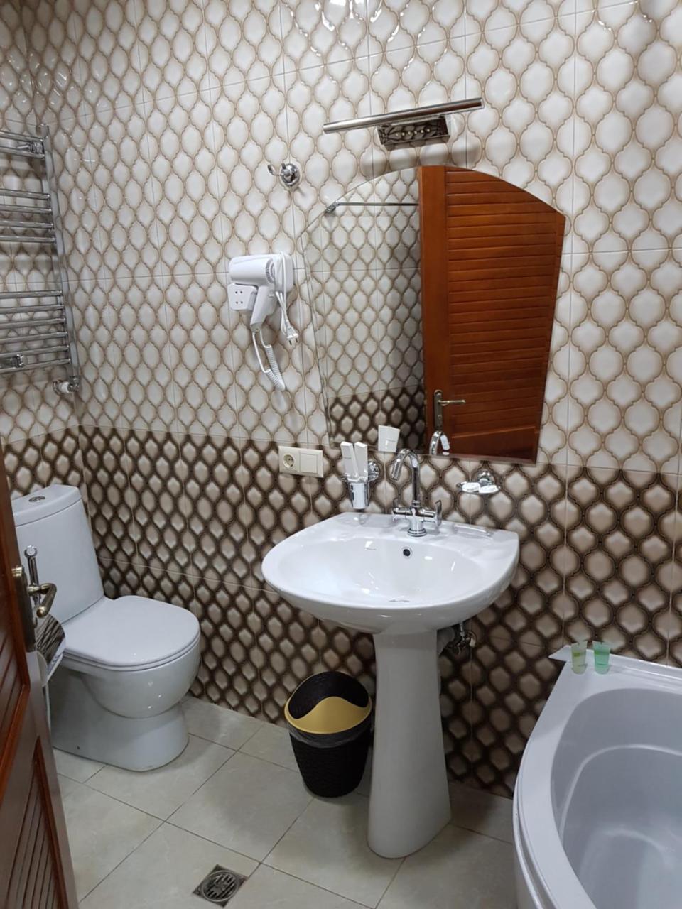 Hotel Villa Kutaisi Eksteriør billede